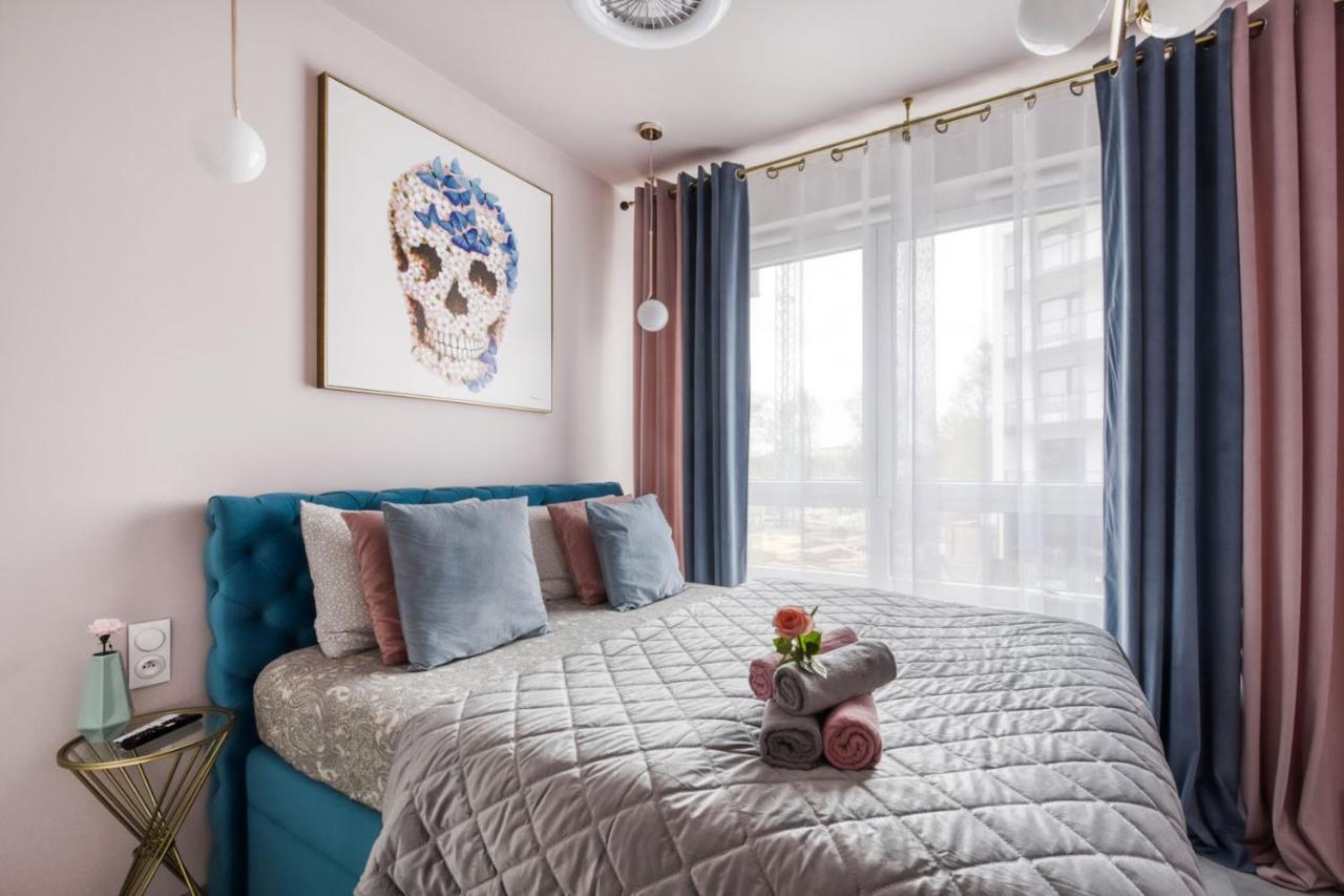 Apartamenty Metropark Krzemieniecka-Lux Warschau Buitenkant foto