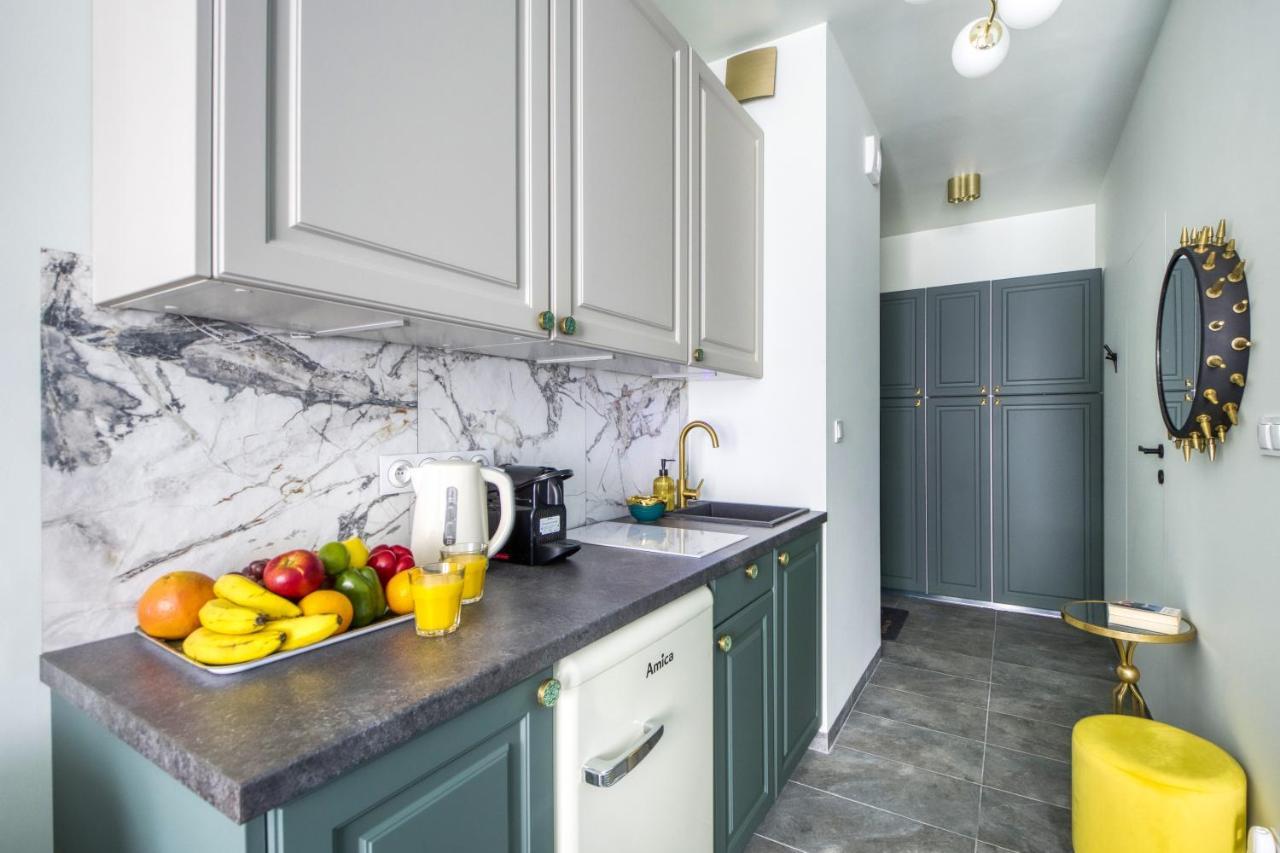 Apartamenty Metropark Krzemieniecka-Lux Warschau Buitenkant foto