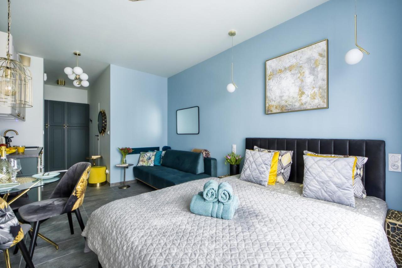 Apartamenty Metropark Krzemieniecka-Lux Warschau Buitenkant foto